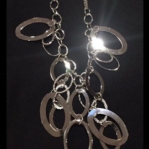 Paparazzi necklace/earring FREE w/bundle purchase!